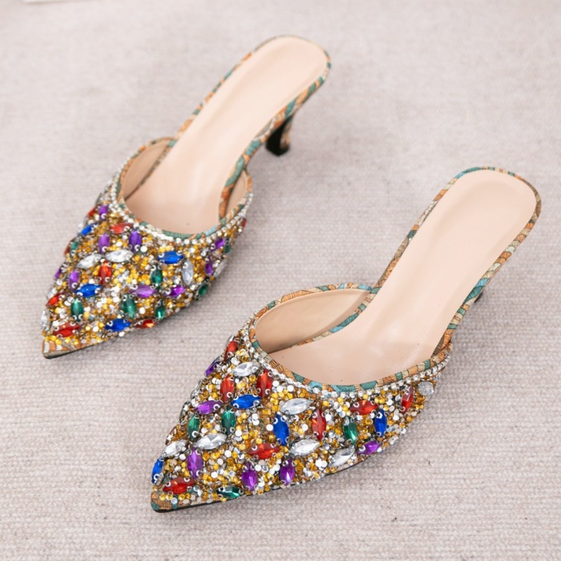 Women'S Shoes Kitten Heels - Luksusowe klapki na koturnie z cyrkoniami,