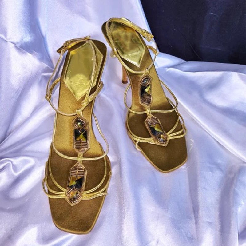 Women Shoes Egypt - Złote, błyszczące, egipskie sandały z cienkimi