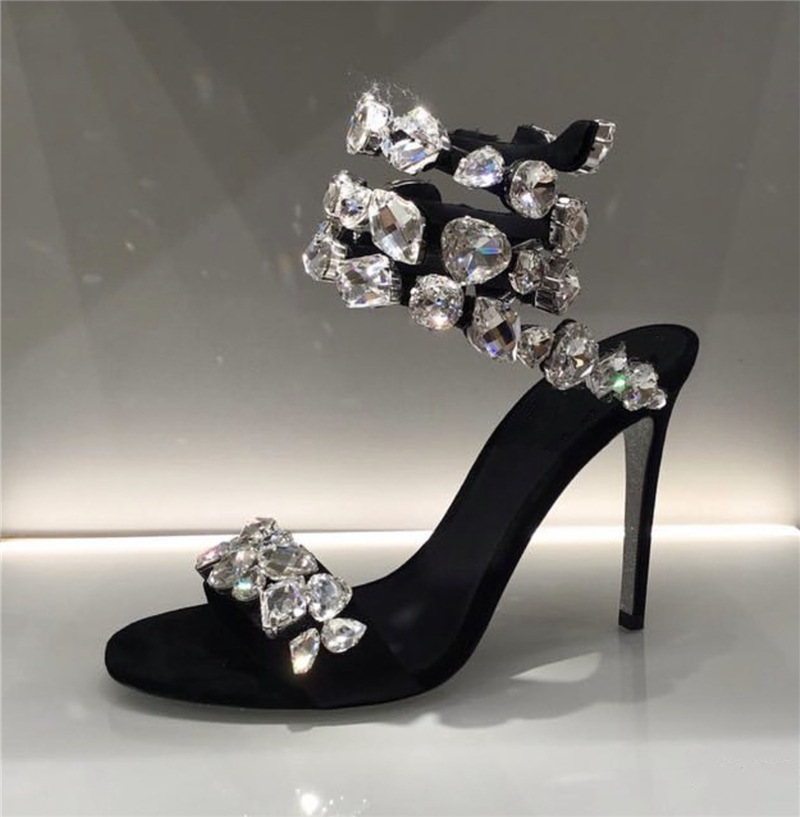 Ankle Strap Heels - Sandały na szpilce z ozdobami z