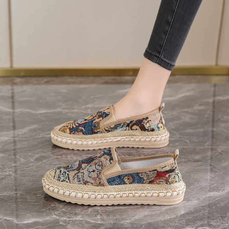 Women Shoes Tennis - Buty sportowe damskie typu camp ankle,