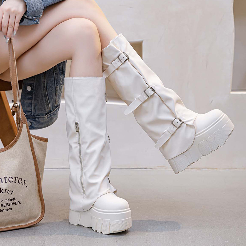 Botki damskie na platformie i  – Zip Up Boots Short recenzja i cena