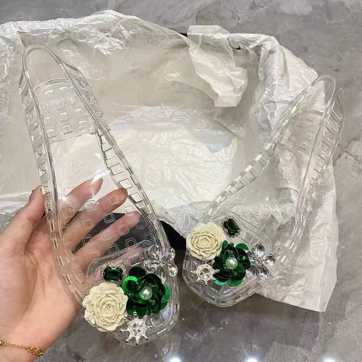 Luksusowe Duże Kryształowe Kwi – Jelly Sandal Women recenzja i cena