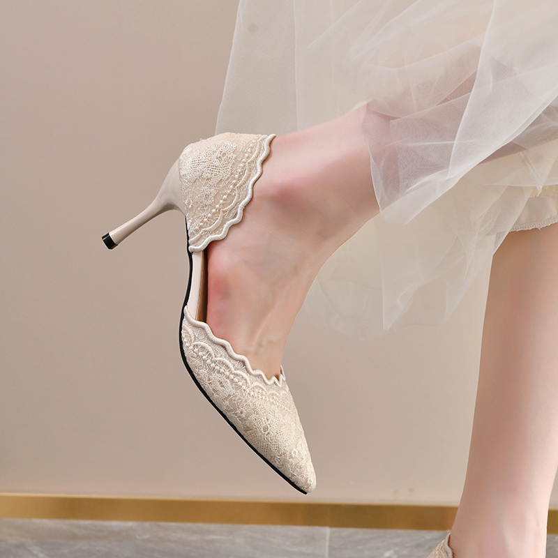 Koronkowe szpilki z ostrym nos – Women Shoes Heels recenzja i cena