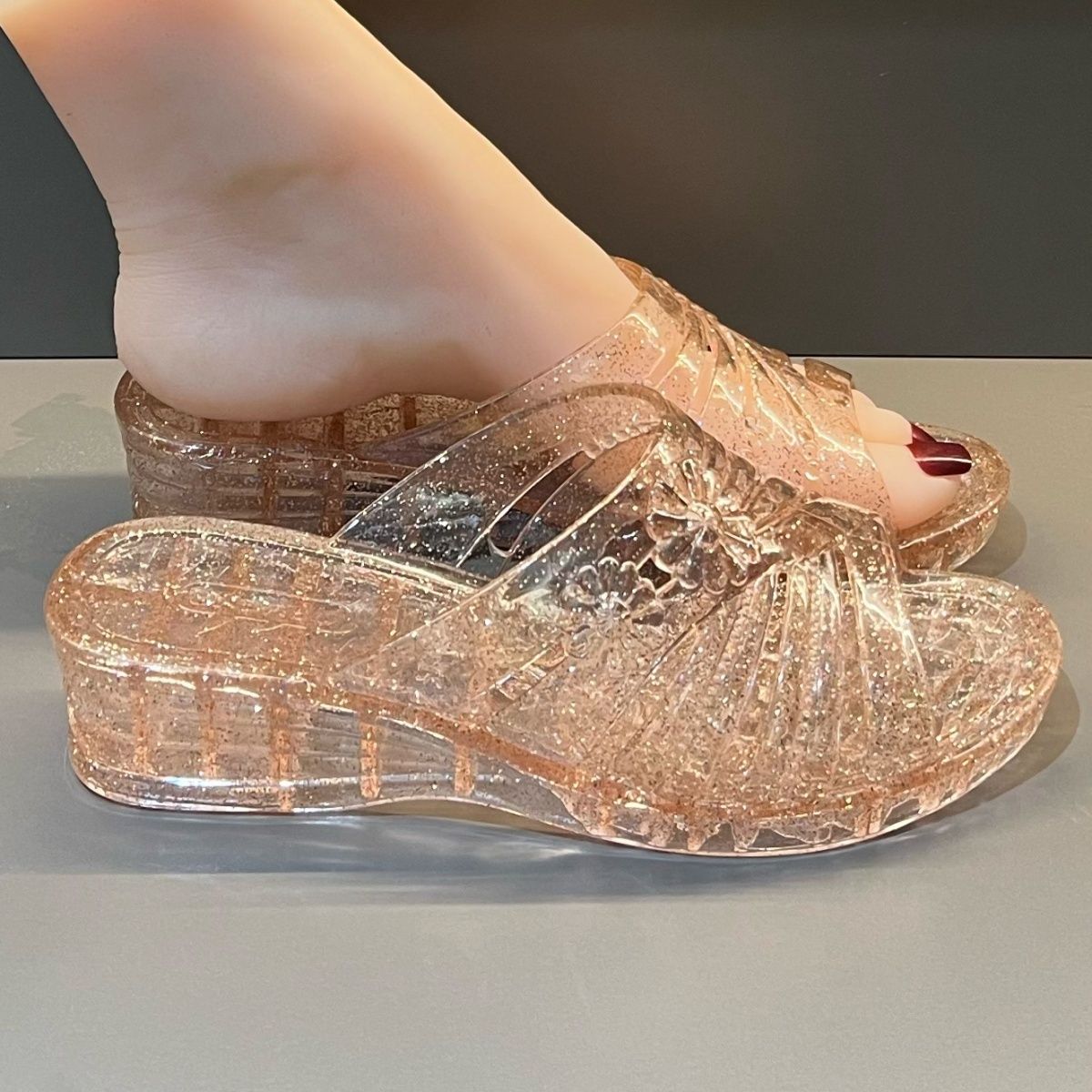 Fioletowe brokatowe sandały na – Jelly Sandal Women recenzja i cena